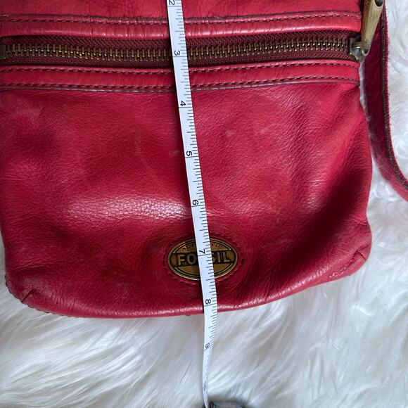 Vintage Fossil Red Leather Mini‎ Crossbody Bag Purse Classic Capsule Messenger - Picture 7 of 7